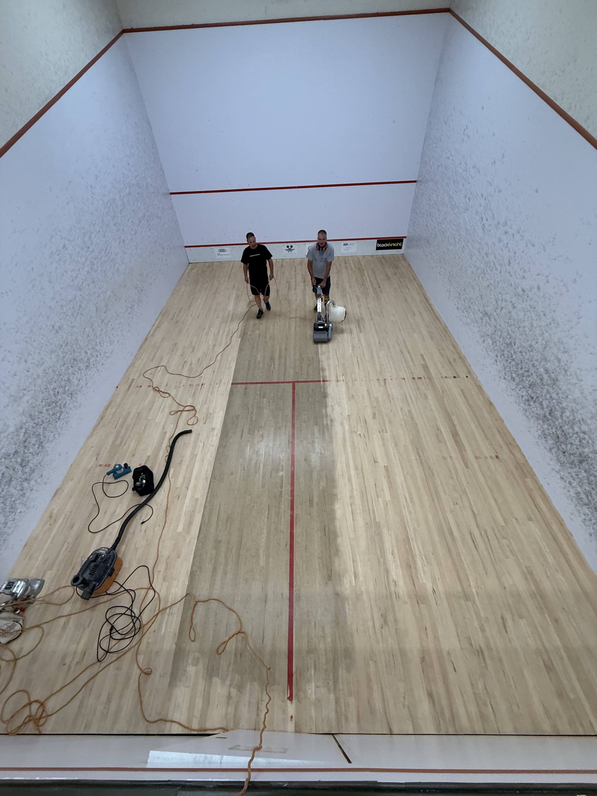 Singles court, before